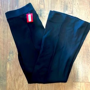 Spanx Hi-Rise Flare in Ponte size large in classic black